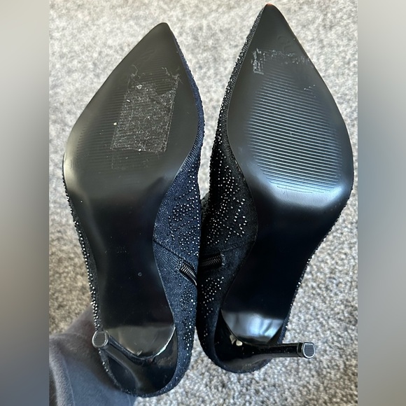 Guess Women's Fazzie Ankle Boot - Size 6 - New In Box - 4” Heel - Picture 6 of 10